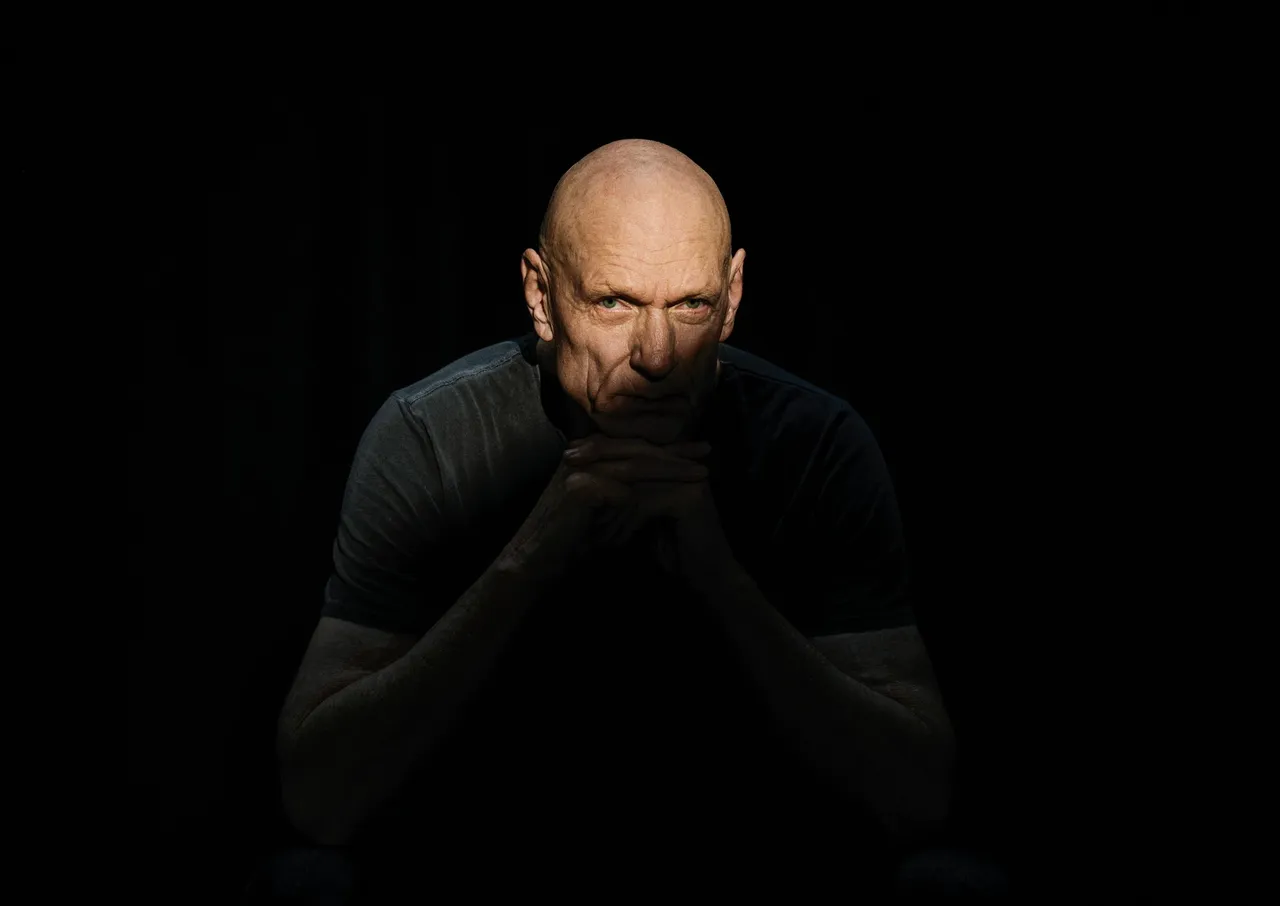 2.-Peter-Garrett-Photo-credit-Kane-Hibberd-2-1.jpg