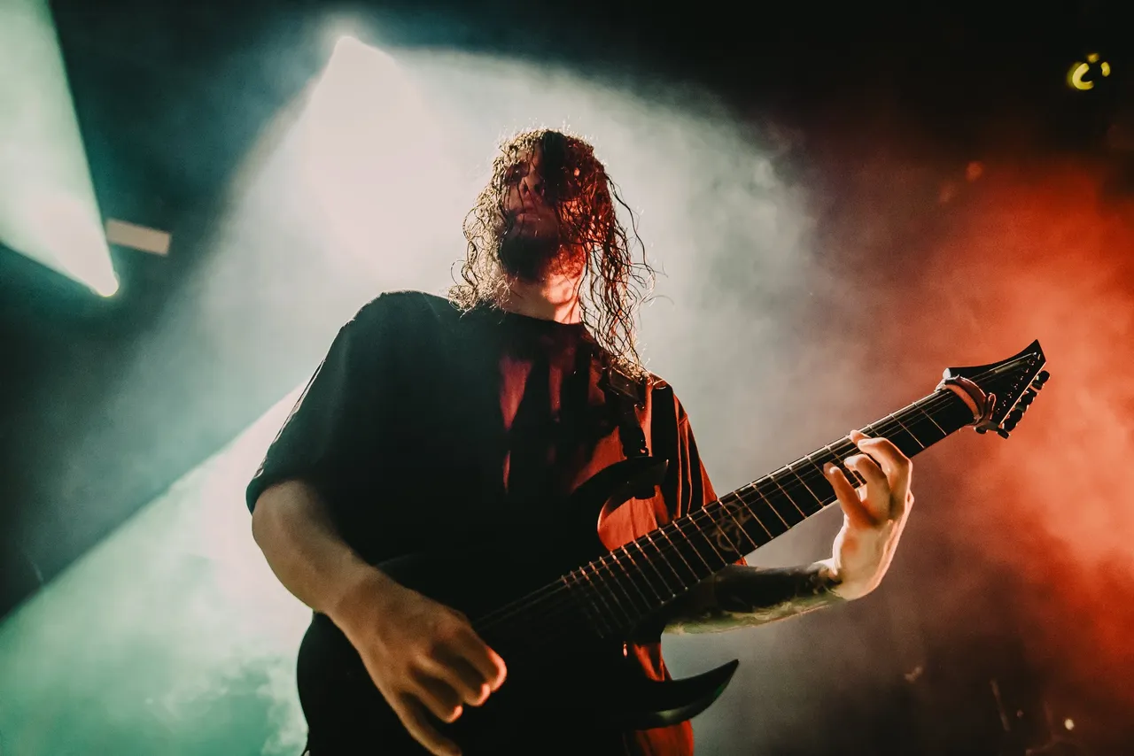 3-Emmure---HSMH---Justin-White-rebelrebelfight-justinwhitey-8.jpg