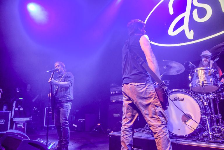 Ash performing live at Lion Arts Factory in Adelaide