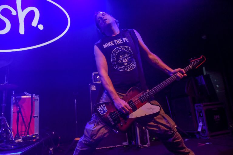 Ash performing live at Lion Arts Factory in Adelaide