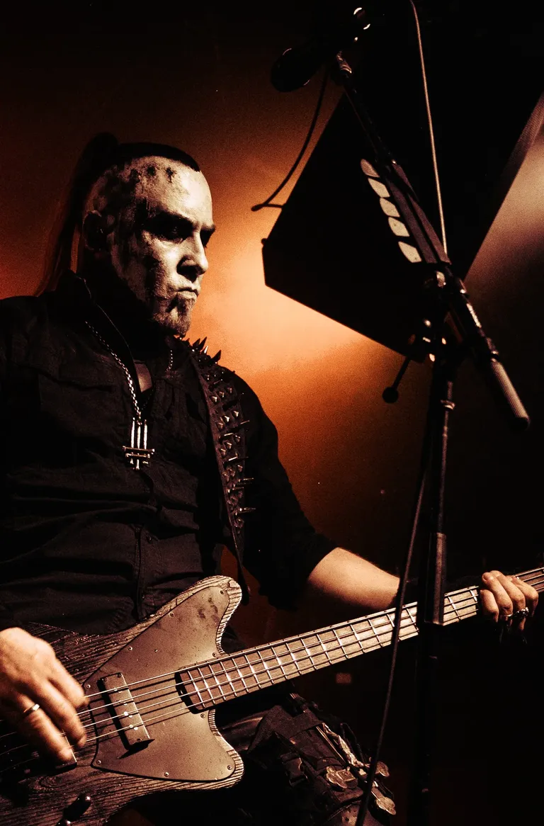 BEHEMOTH26222-27.jpg