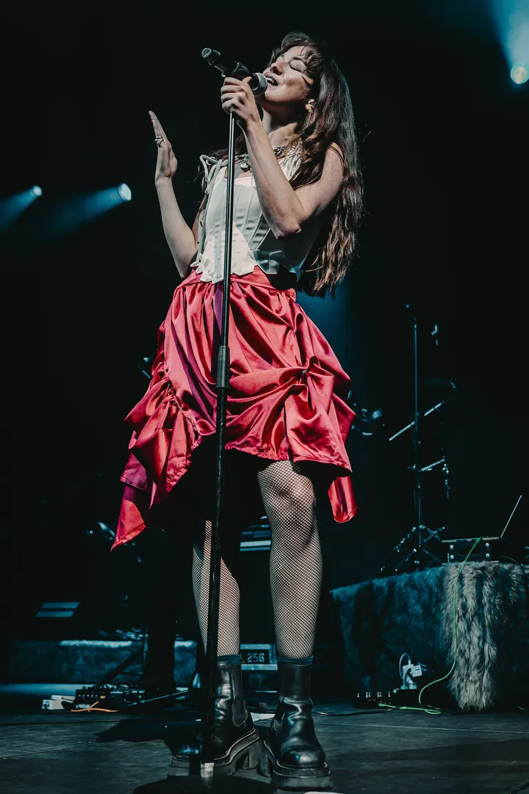 Bea & Her Business - AEC - Justin White @rebelrebelgig @justinwhitey-4.jpg