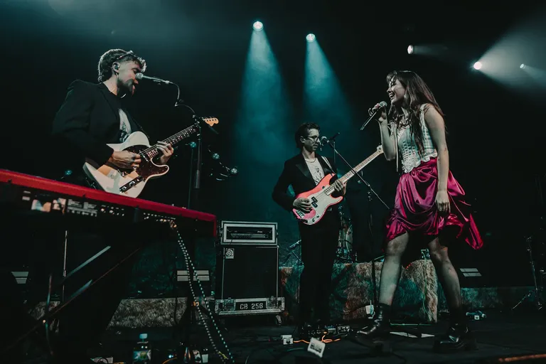 Bea & Her Business - AEC - Justin White @rebelrebelgig @justinwhitey-9.jpg
