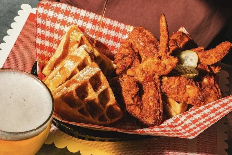 Image via @belleshotchicken