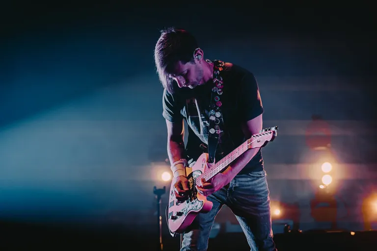Bloc Party - AEC - The Note - Justin White @rebelrebelfight-15.jpg