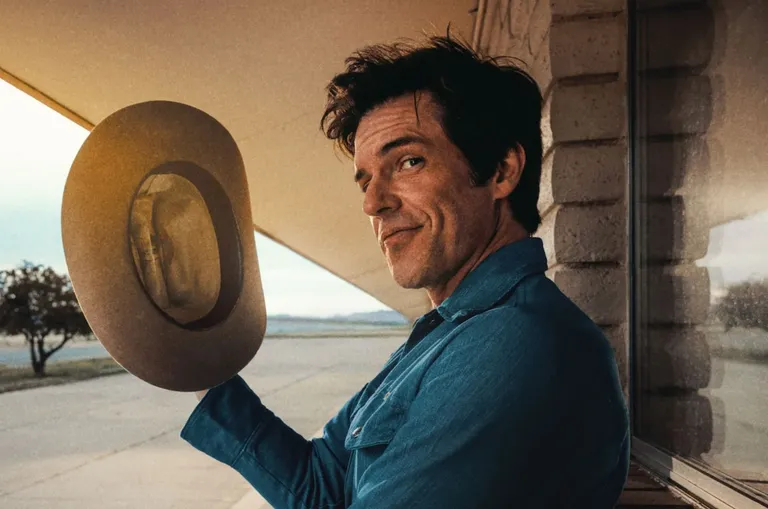 Brandon-Flowers.png