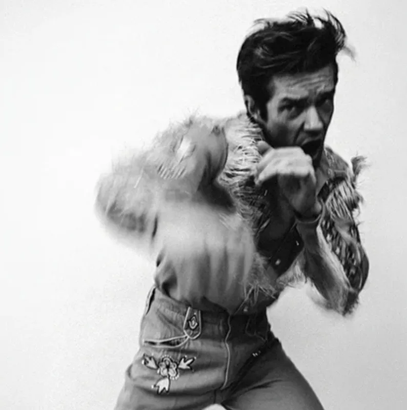 Brandon-Flowers-Thrasher.png