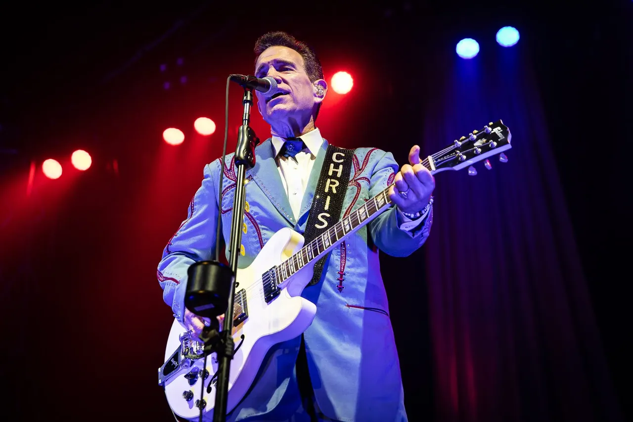 Chris-Isaak---ADOTG---Justin-White-6.jpg