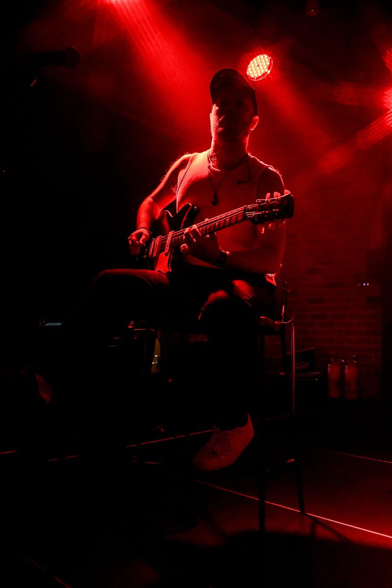 Donni Heat 25.4.26 Uni Bar 21.jpg