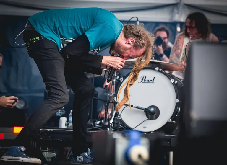 Frenzal Rhomb7228.jpg