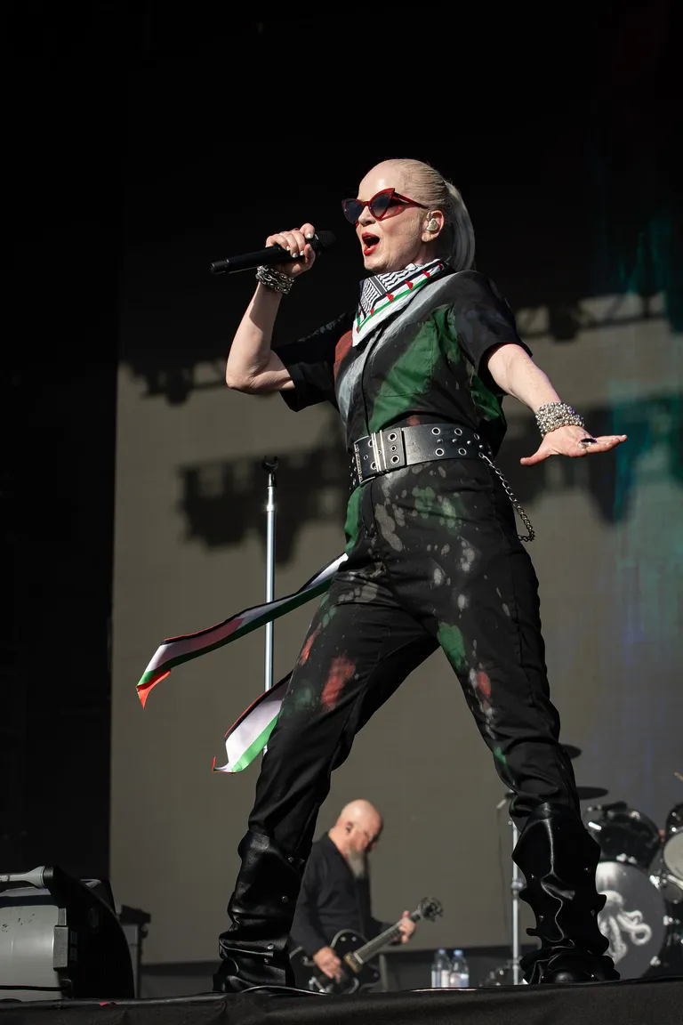 GT 2025 - 12 Garbage  - Justin White - @justinwhitey @rebelrebelgig-46.jpg