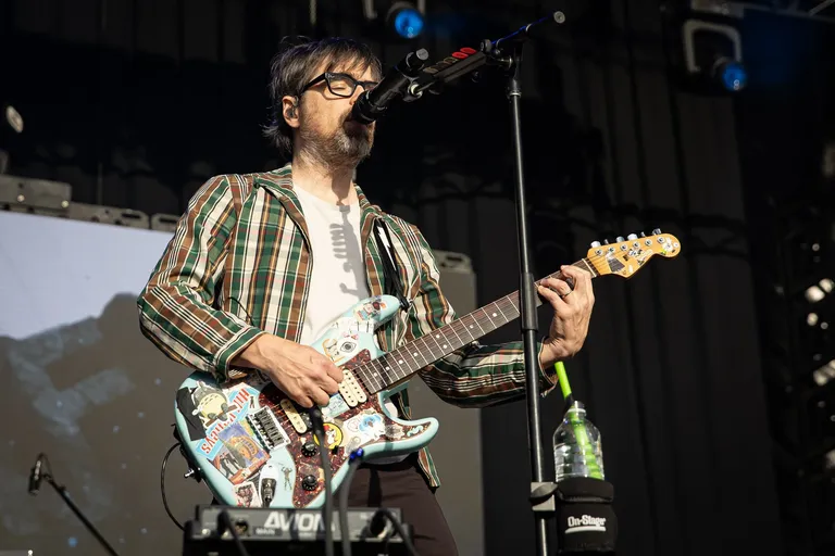 GT 2025 - 13 Weezer  - Justin White - @justinwhitey @rebelrebelgig-11.jpg