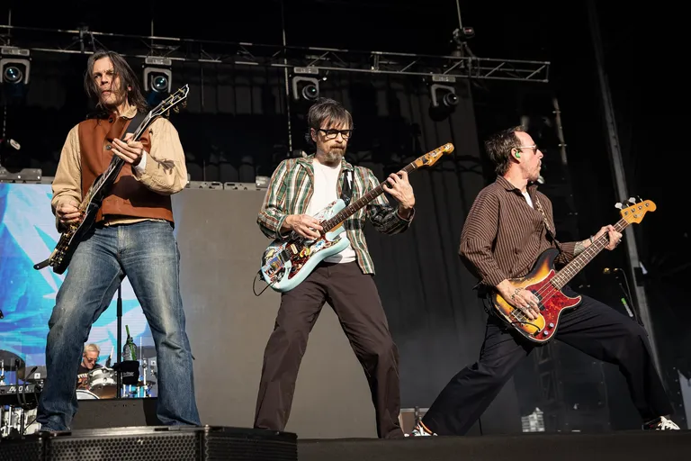 GT 2025 - 13 Weezer  - Justin White - @justinwhitey @rebelrebelgig-8.jpg