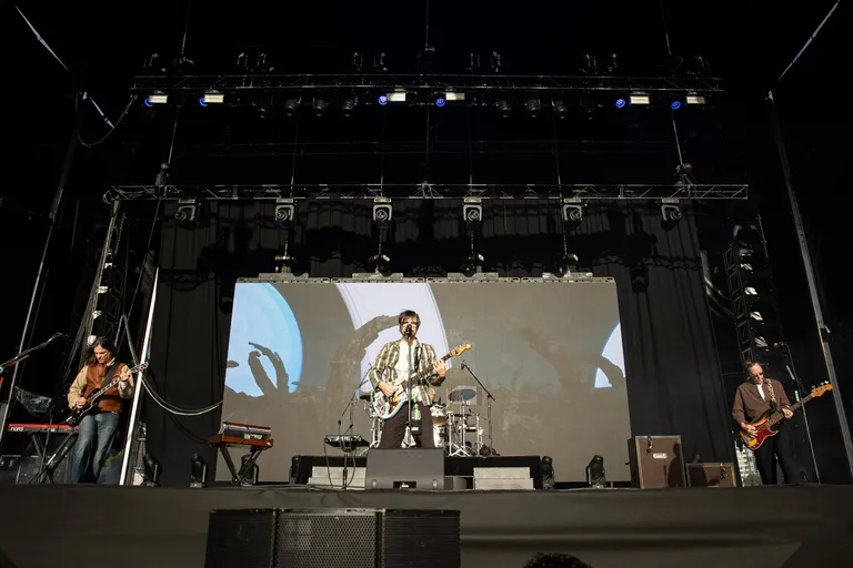 GT 2025 - 13 Weezer  - Justin White - @justinwhitey @rebelrebelgig-3.jpg