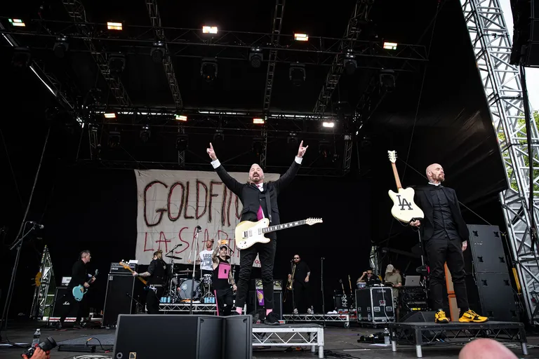 GT 2025 - 8 Goldfinger - Justin White - @justinwhitey @rebelrebelgig-10.jpg