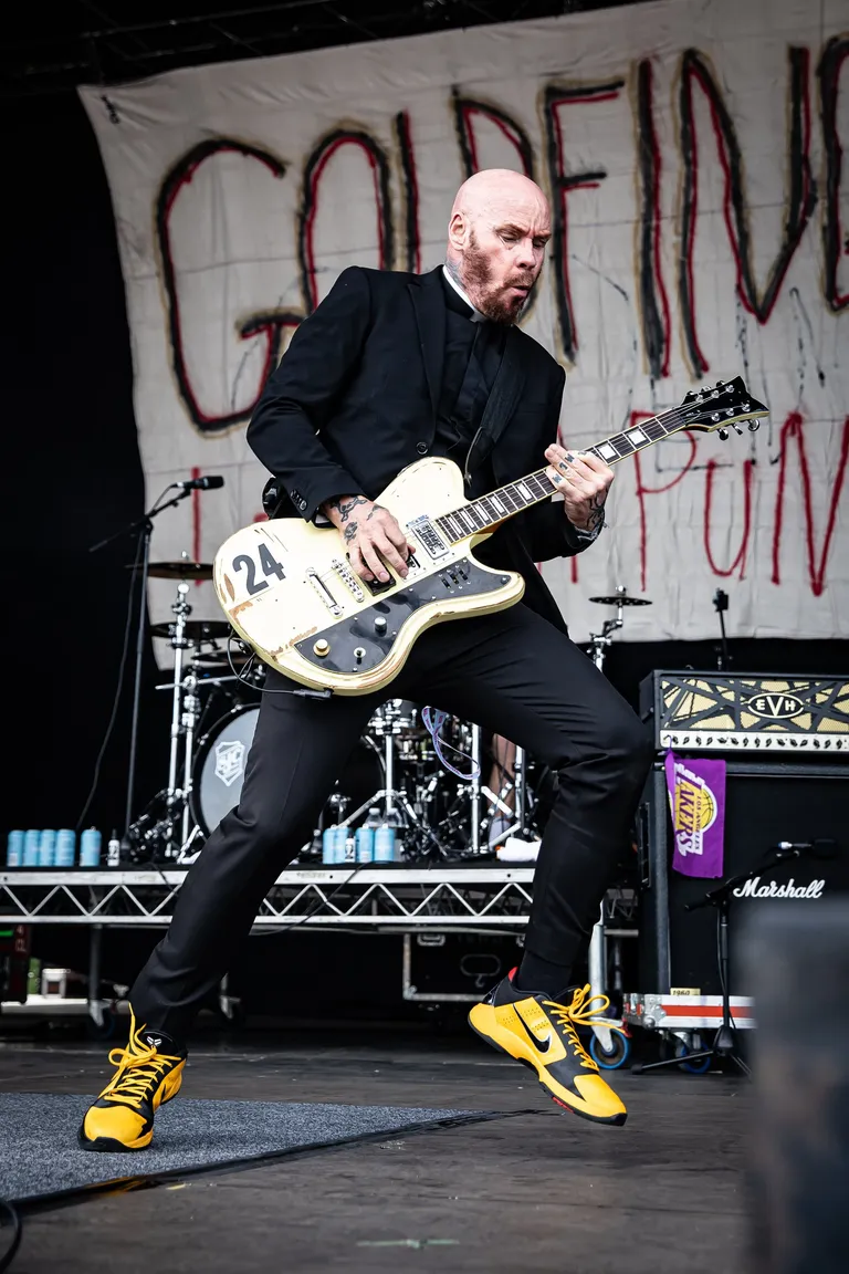 GT 2025 - 8 Goldfinger - Justin White - @justinwhitey @rebelrebelgig-1.jpg