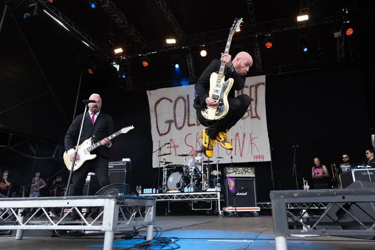 GT 2025 - 8 Goldfinger - Justin White - @justinwhitey @rebelrebelgig-2.jpg