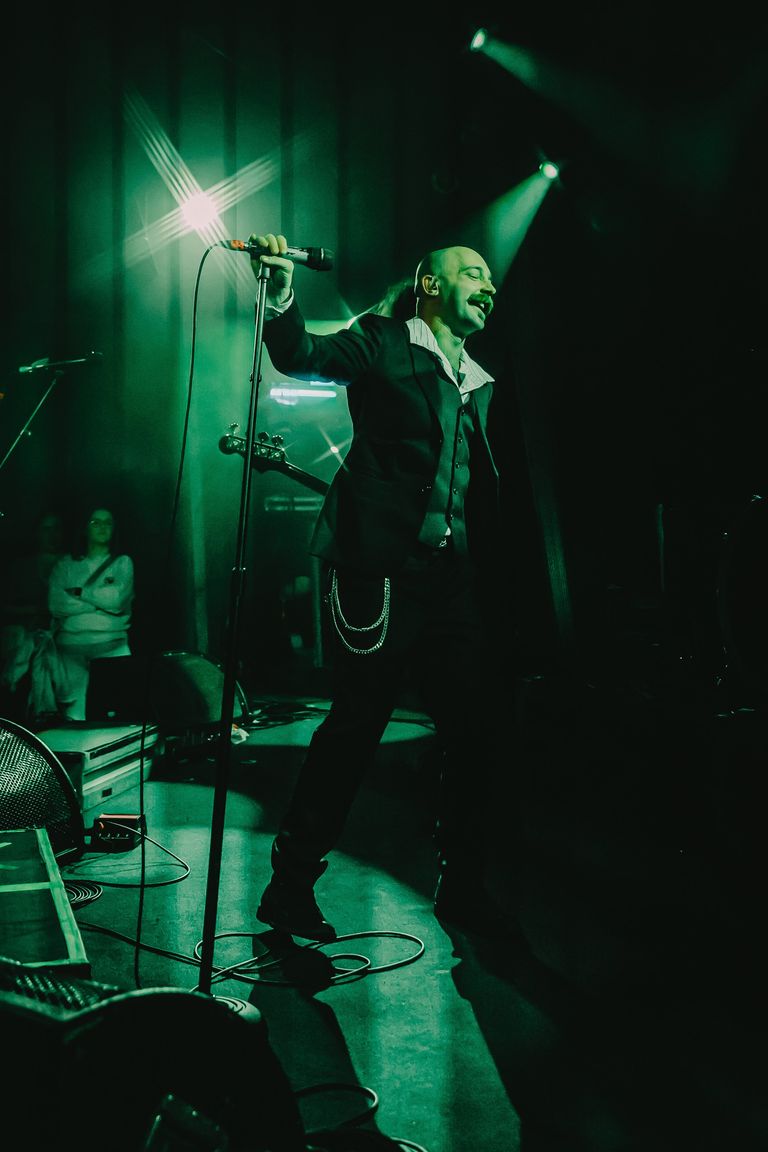 Gloom In The Corner - GOV - Justin White @justinwhitey @rebelrebelgig-1.jpg