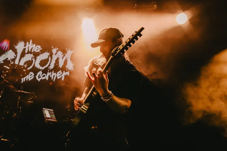 Gloom In The Corner - GOV - Justin White @justinwhitey @rebelrebelgig-3.jpg