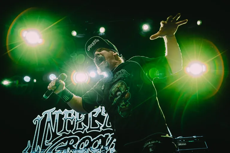 Infectious-Grooves---HSMH---Justin-White-52.jpg