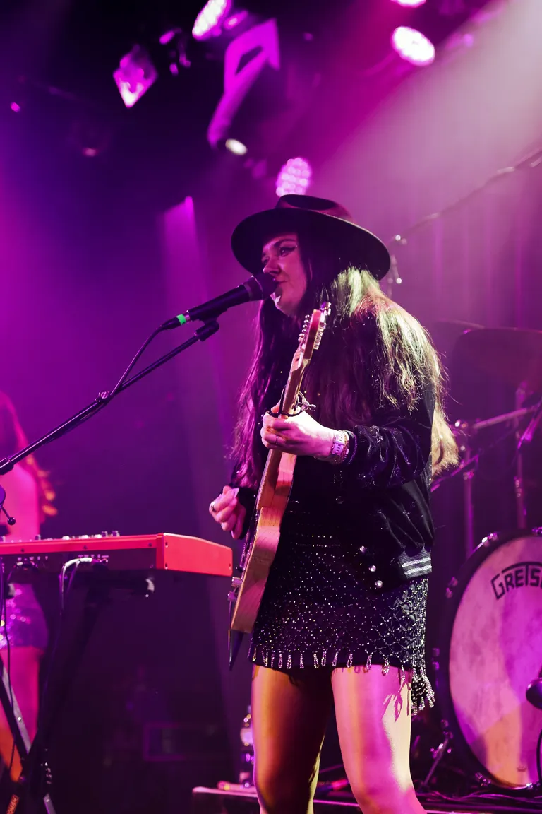 KT Tunstall (sup. by Germein Sisters) @itsmitchellsphotos 27MAY2026 -3.jpg