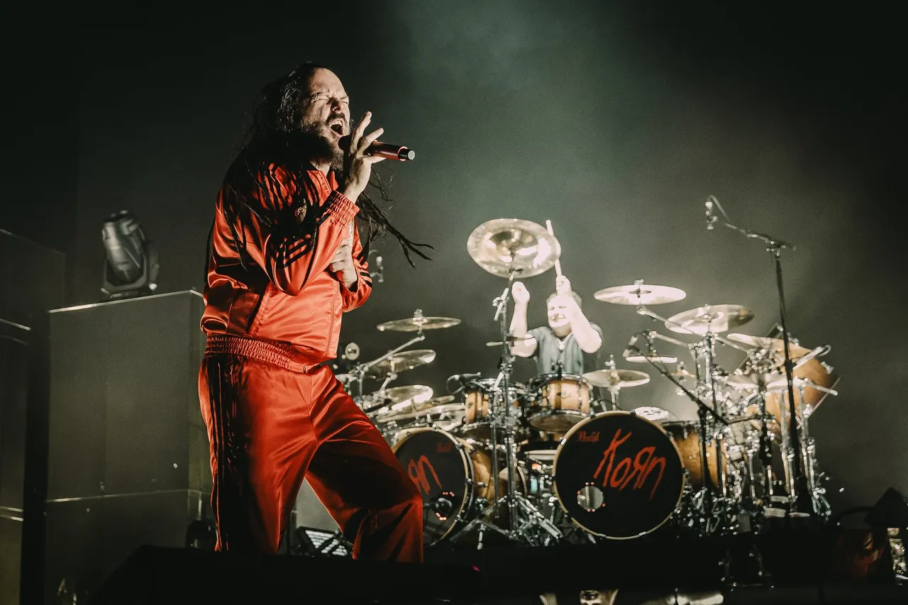 Korn---AEC---Justin-White-28.jpg