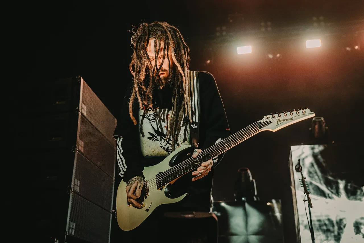 Korn---AEC---Justin-White-59.jpg
