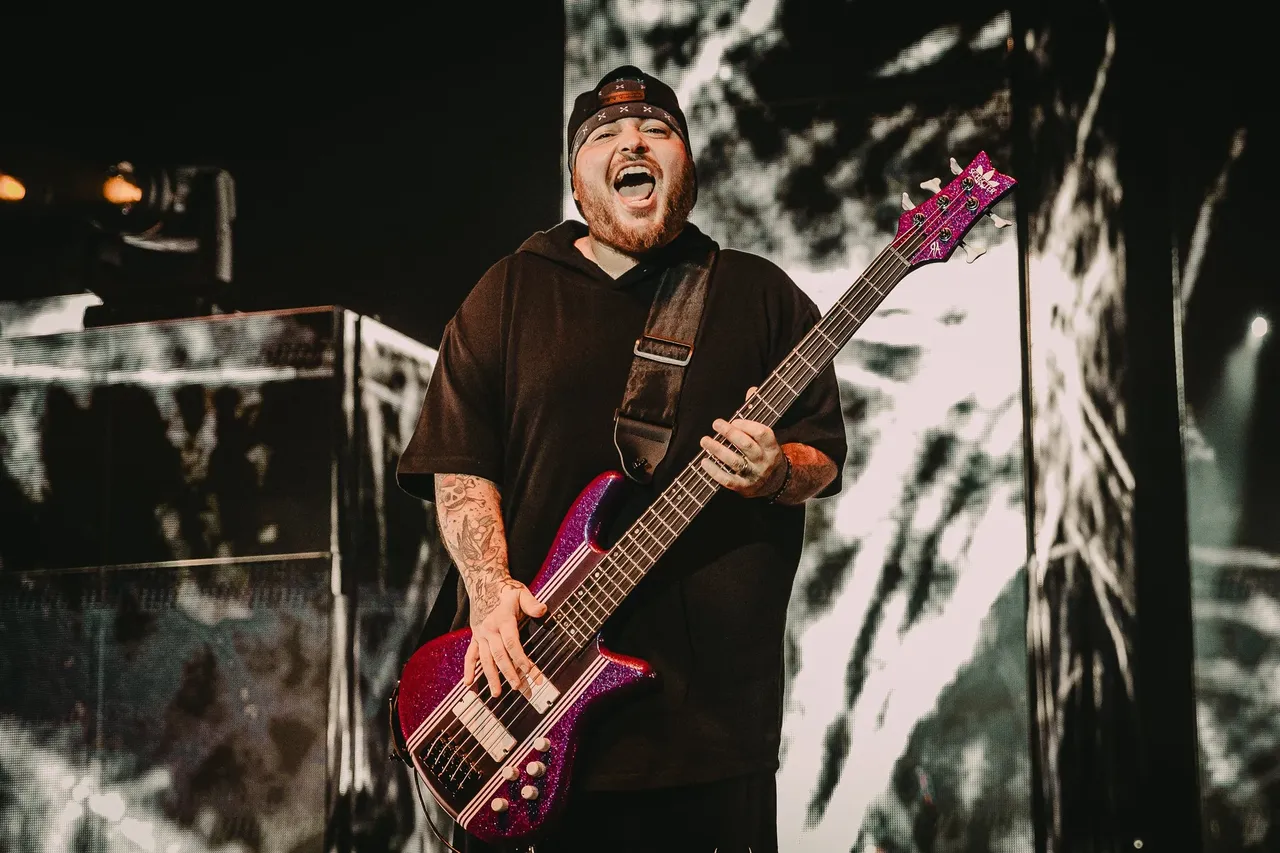 Korn---AEC---Justin-White-61.jpg