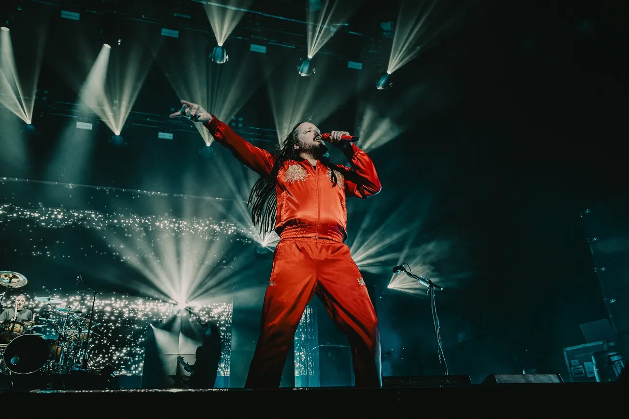 Korn---AEC---Justin-White-24.jpg