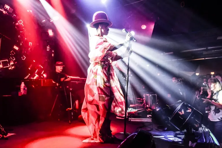 Morcheeba1176.jpg