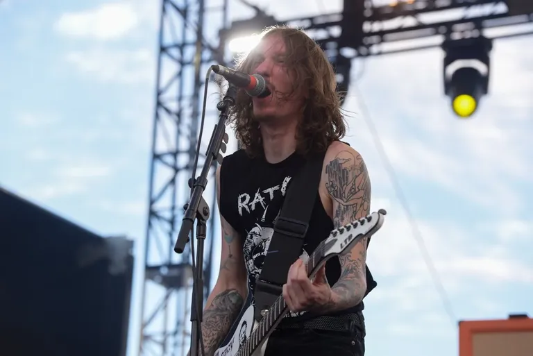Nailbomb7409.jpg