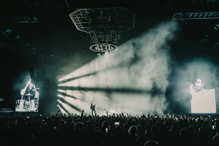Parkway Drive -  AEC - Justin White-28.jpg
