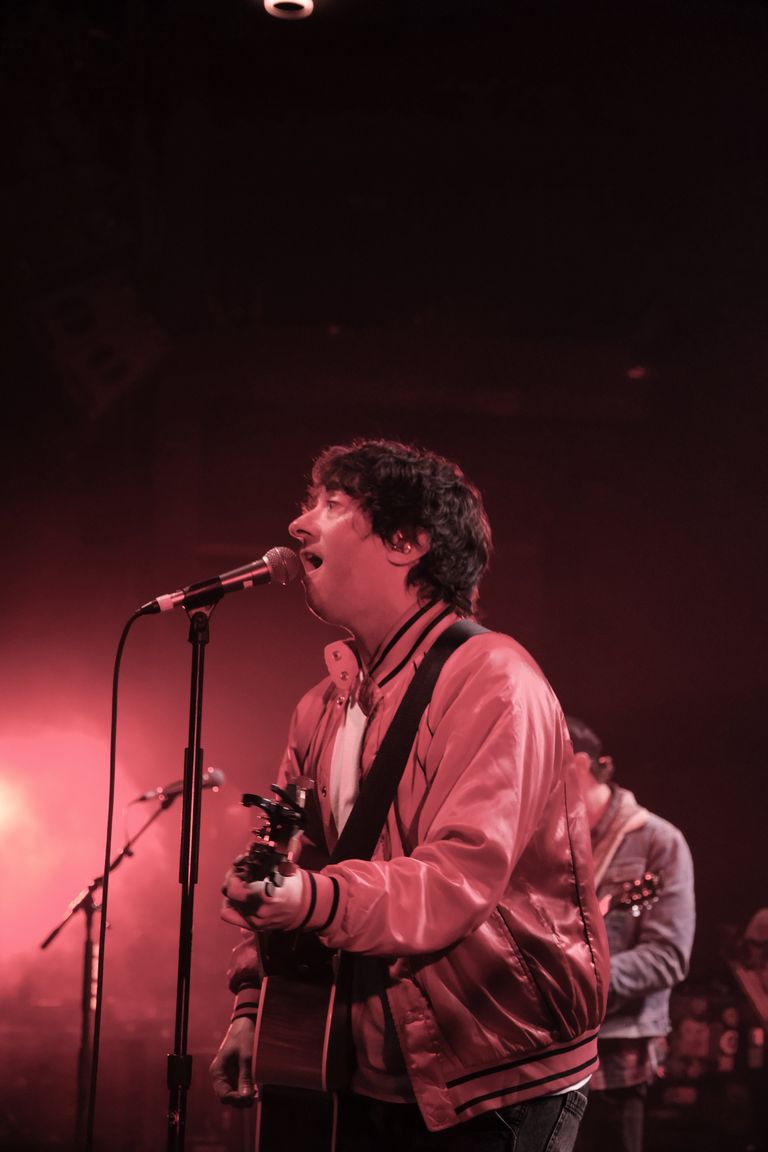 Plain White Ts (16).jpg