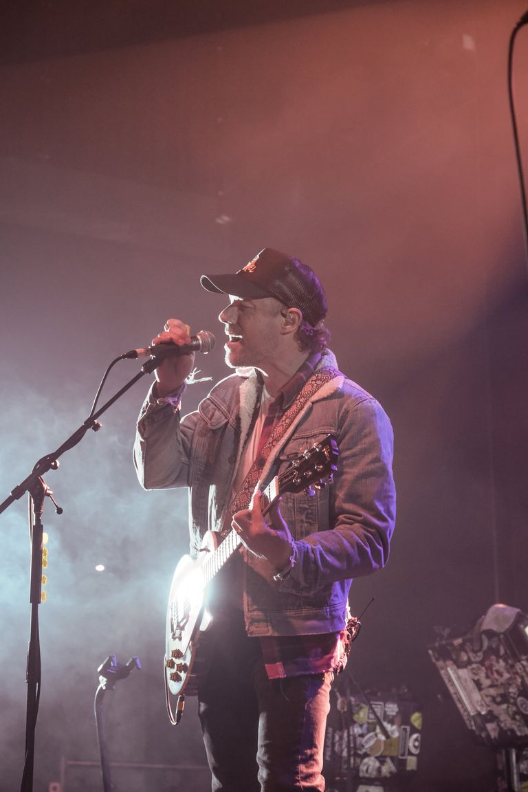 Plain White Ts (9).jpg