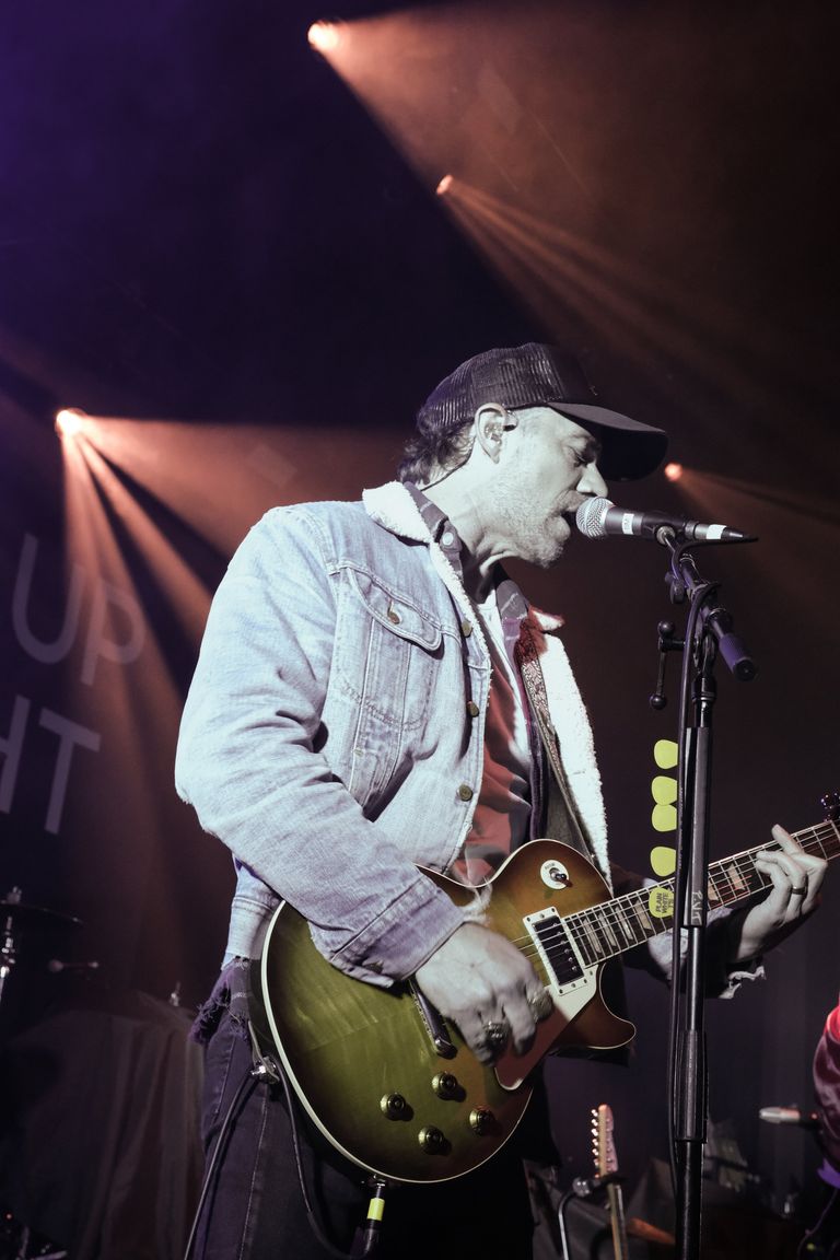Plain White Ts (10).jpg