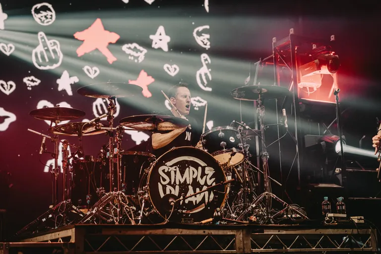 Simple Plan - AEC - The Note - Justin White-4.jpg