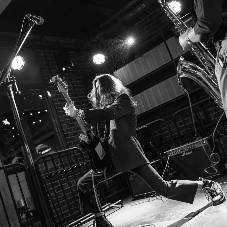    Photo by    @reallifecharliesmith  