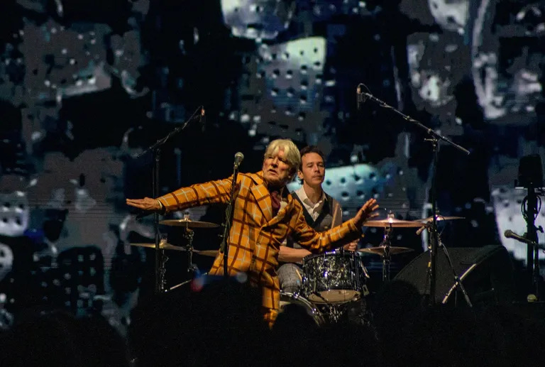 Split Enz2927.jpg