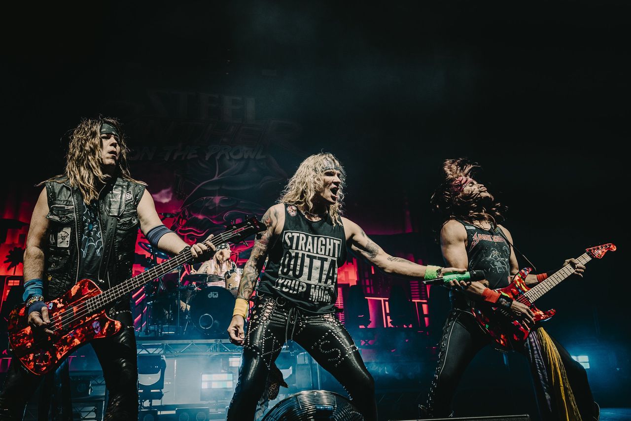 Steel-Panther---AEC---Justin-White-35.jpg