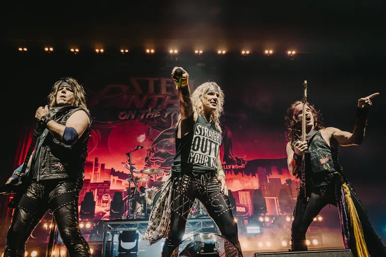 Steel Panther - AEC  - Justin White-36.jpg