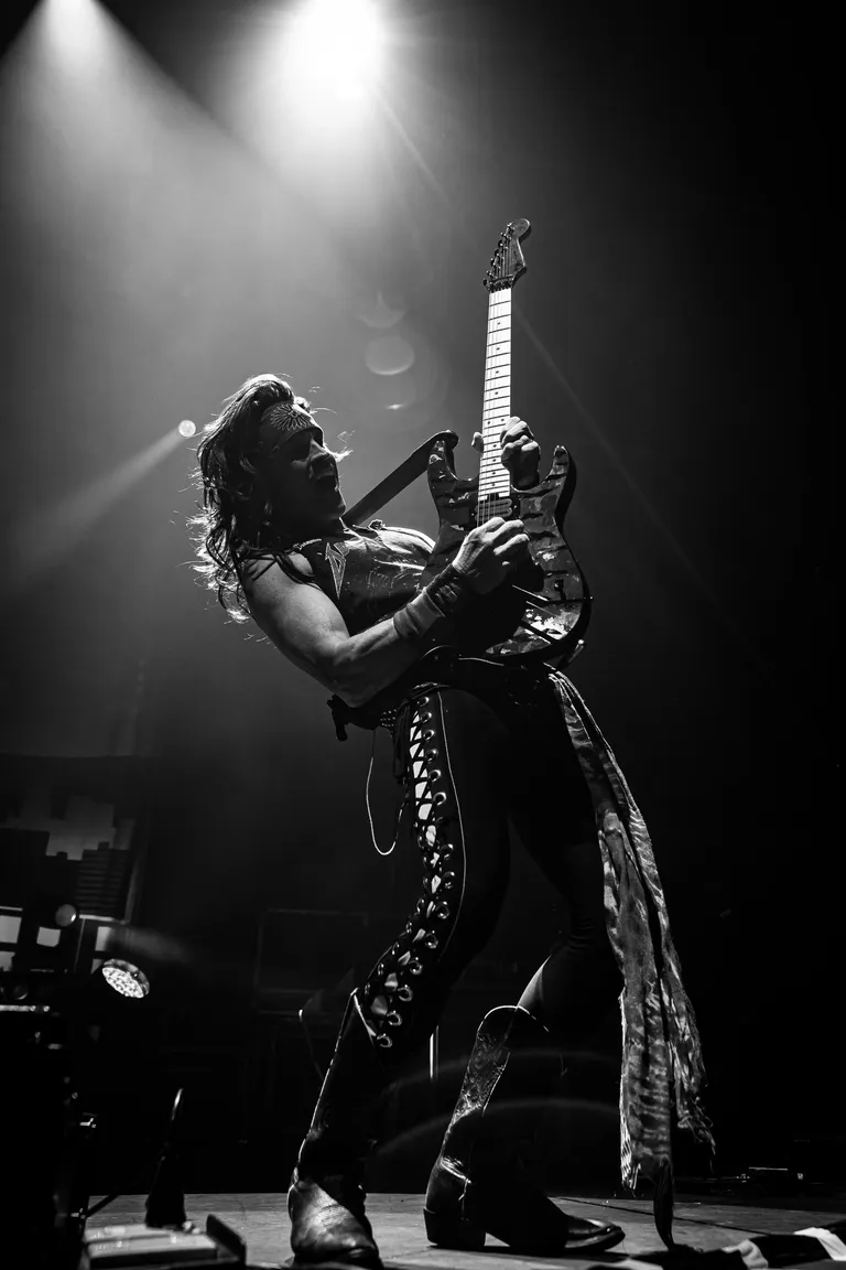 Steel Panther - AEC  - Justin White-54.jpg