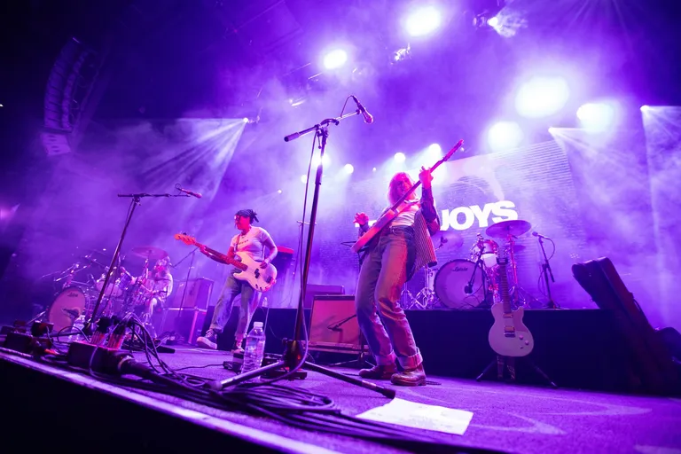 The Buoys-7.jpg