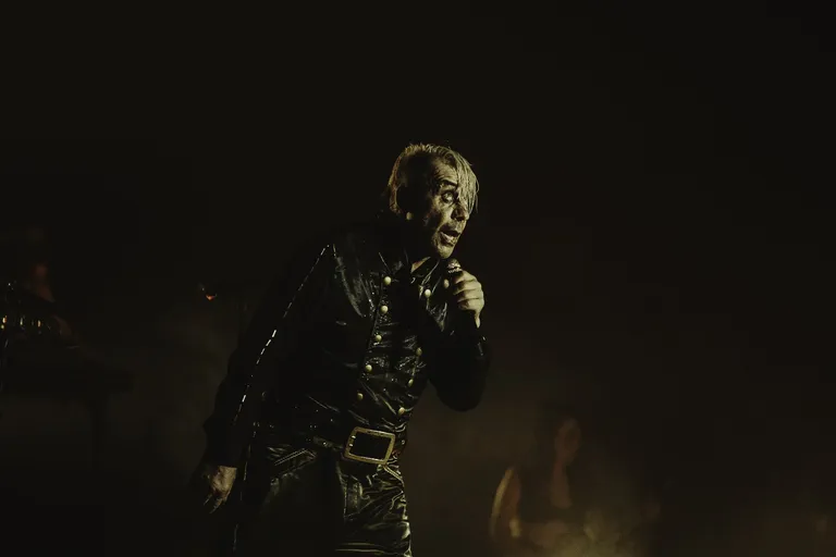 Till Lindemann  (14).jpg