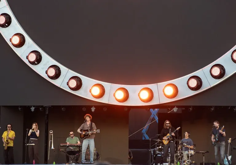 Vance Joy9971.jpg