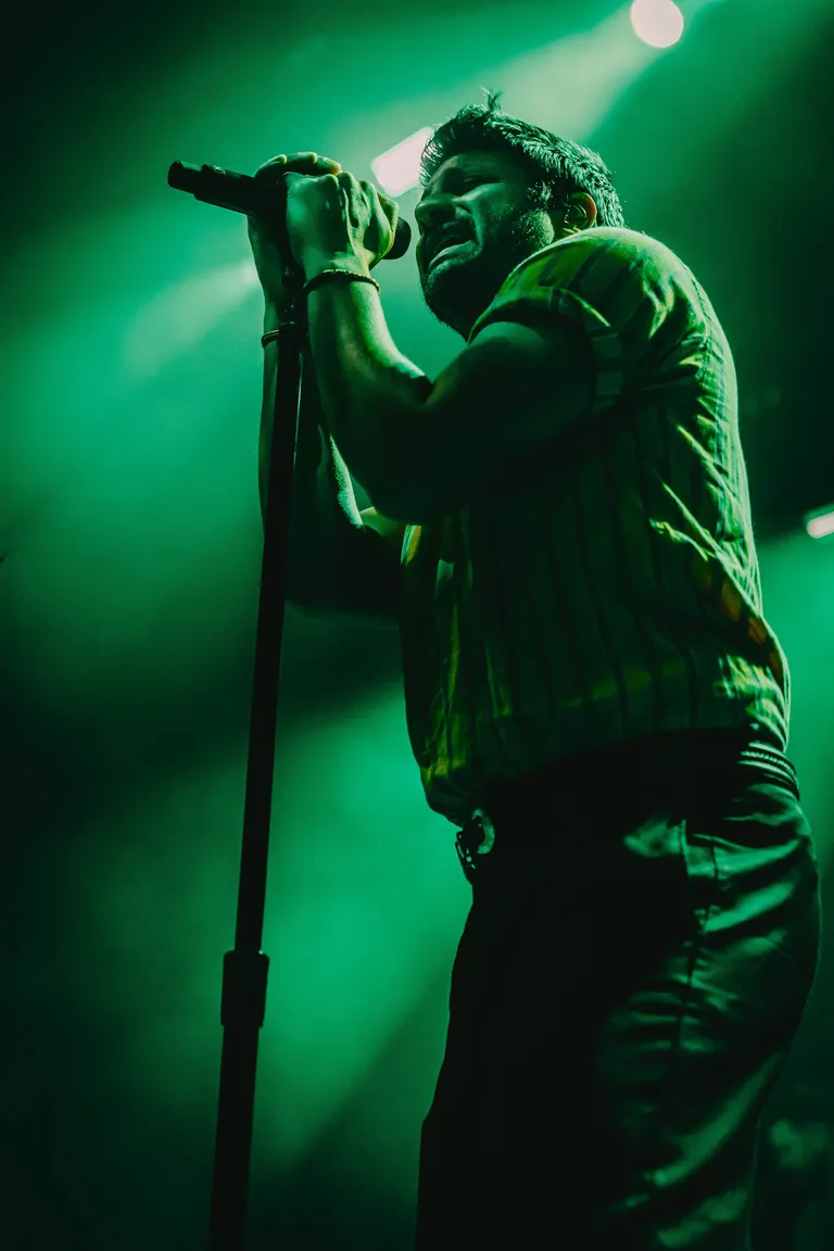Young The Giant - AEC - The Note - Justin White @rebelrebelfight-13.jpg