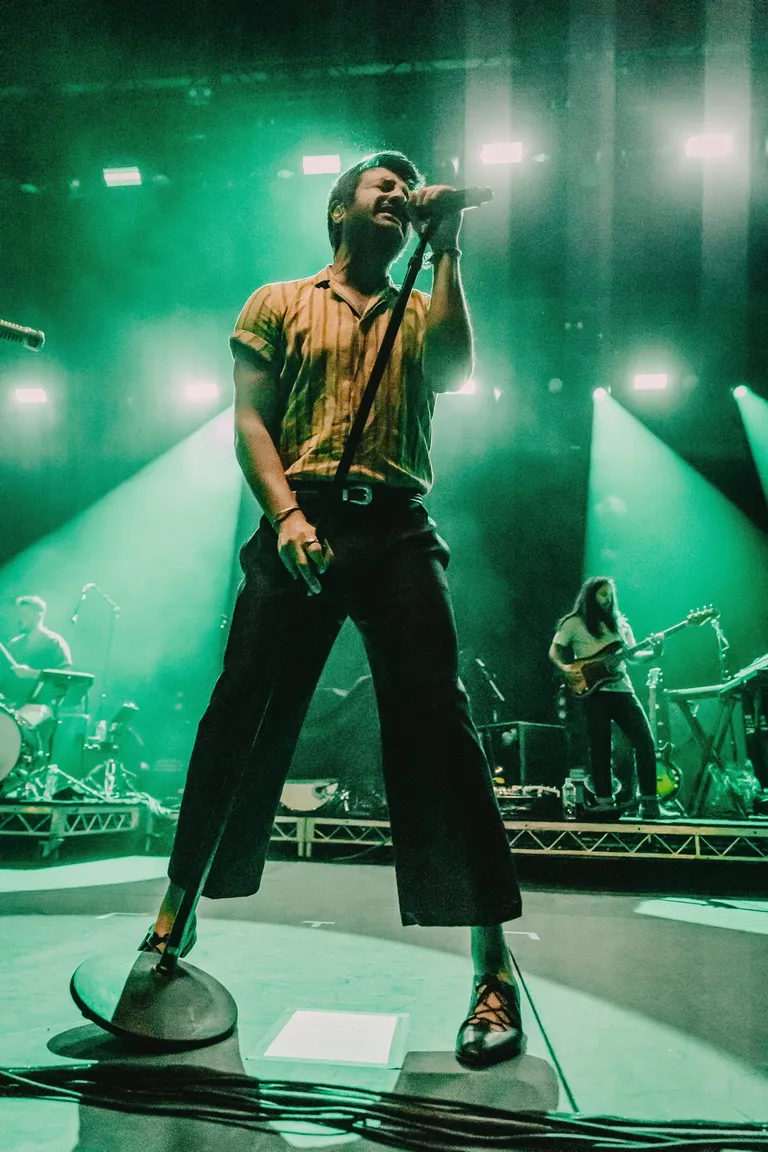 Young The Giant - AEC - The Note - Justin White @rebelrebelfight-2.jpg