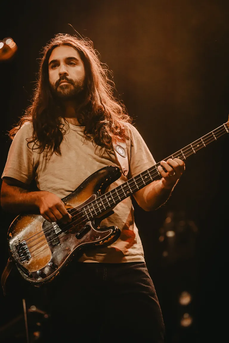 Young The Giant - AEC - The Note - Justin White @rebelrebelfight-23.jpg