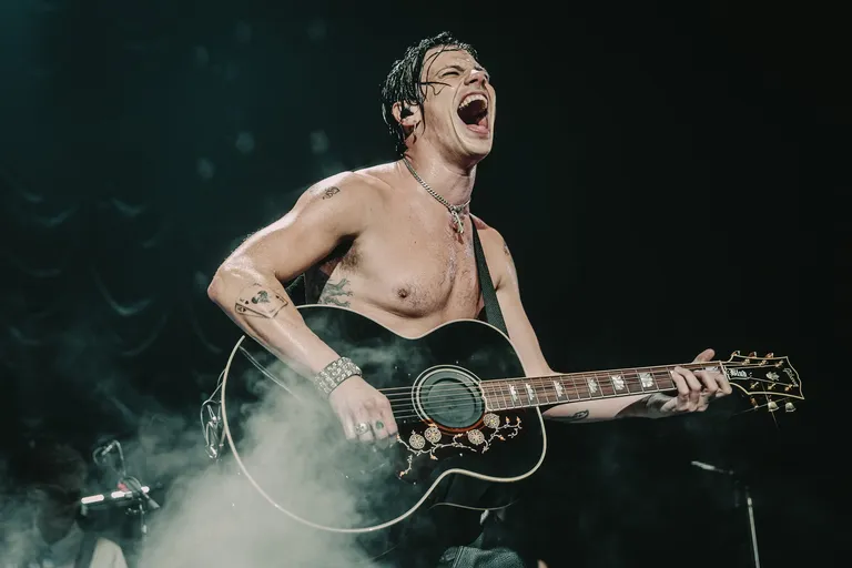 Yungblud--AEC---Justin-White-justinwhitey-rebelrebelgig-50.jpg