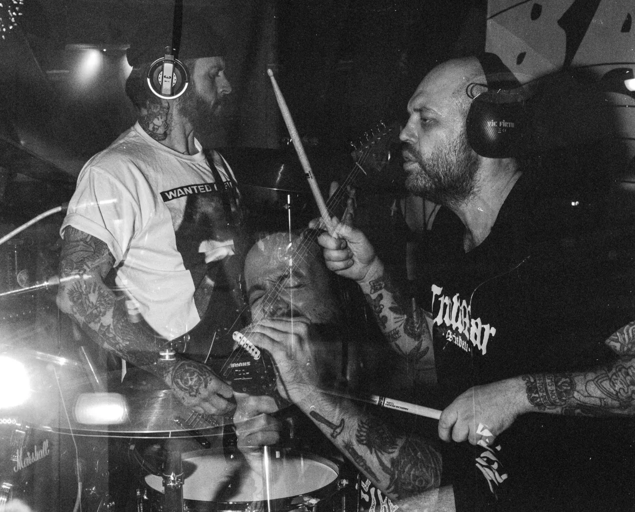 Image via @cancerbats (Facebook)
