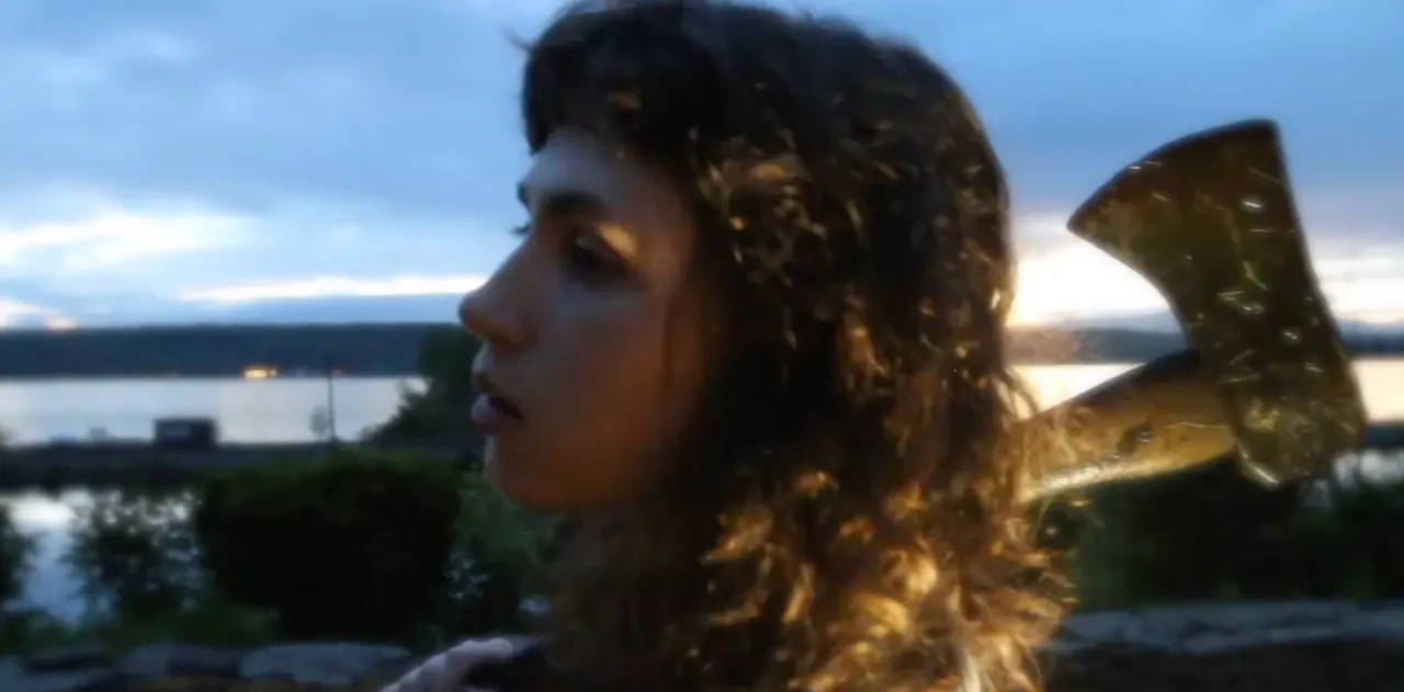 Image by Claire Cottrill (YouTube)